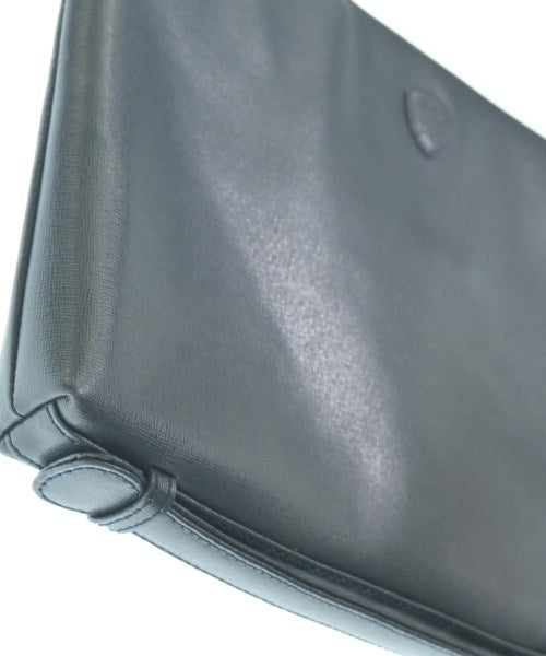 TAKEO KIKUCHI Clutches