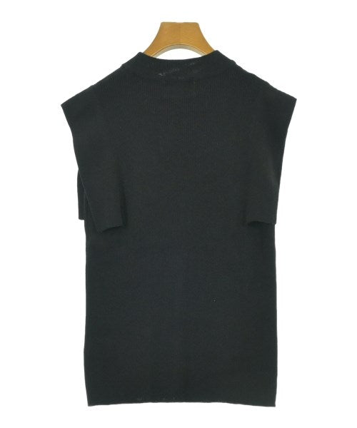 CLANE Vests