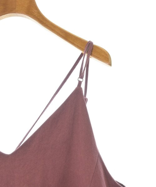 CAPRICIEUX LE&
