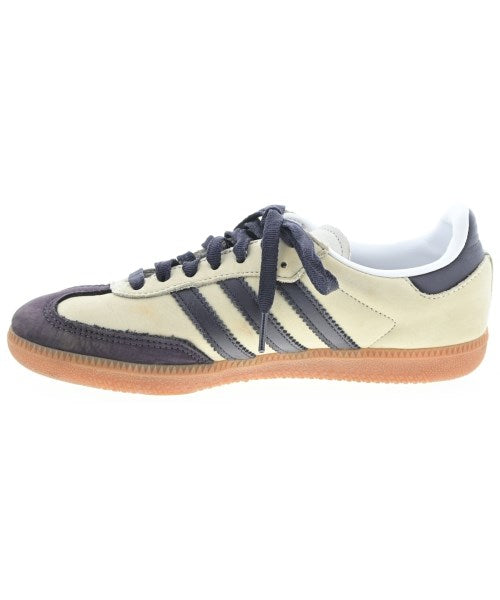 adidas Sneakers