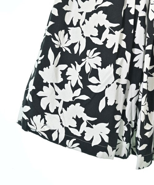 COMME des GARCONS Knee length skirts