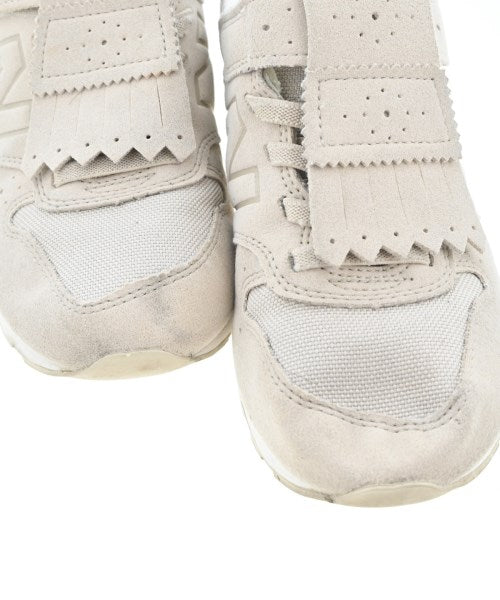 New Balance Sneakers