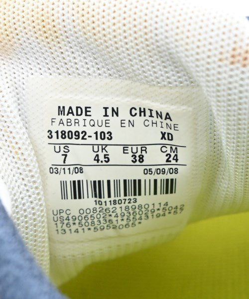 NIKE Sneakers
