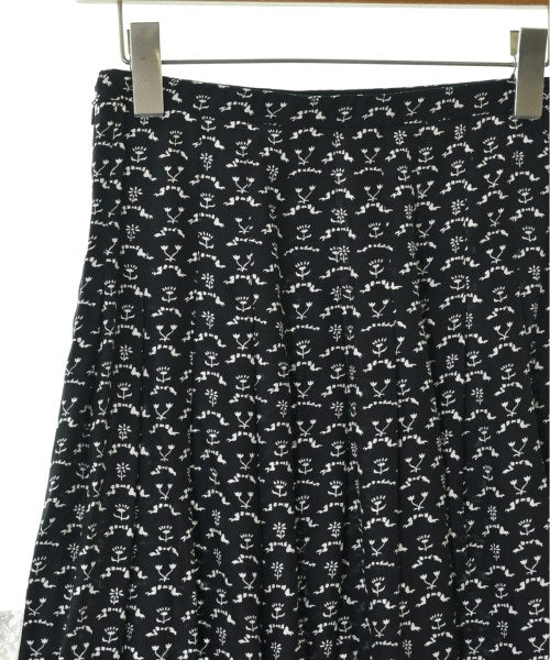 Chloe Knee length skirts