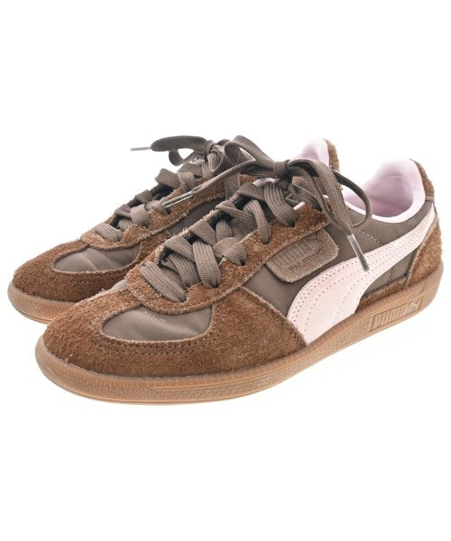 PUMA Sneakers