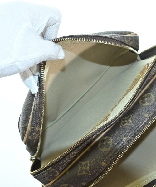 LOUIS VUITTON Shoulder bags