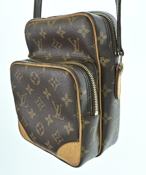LOUIS VUITTON Shoulder bags
