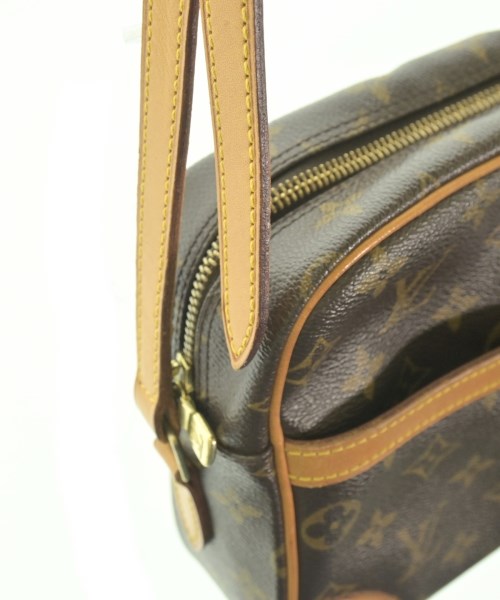 LOUIS VUITTON Shoulder bags