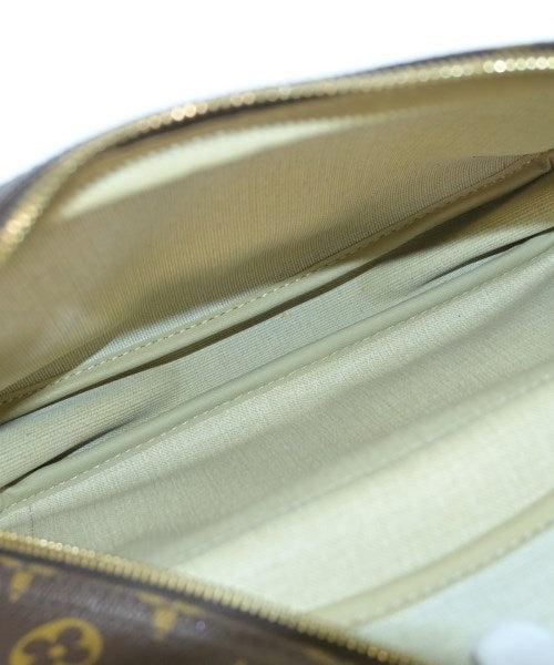LOUIS VUITTON Shoulder bags