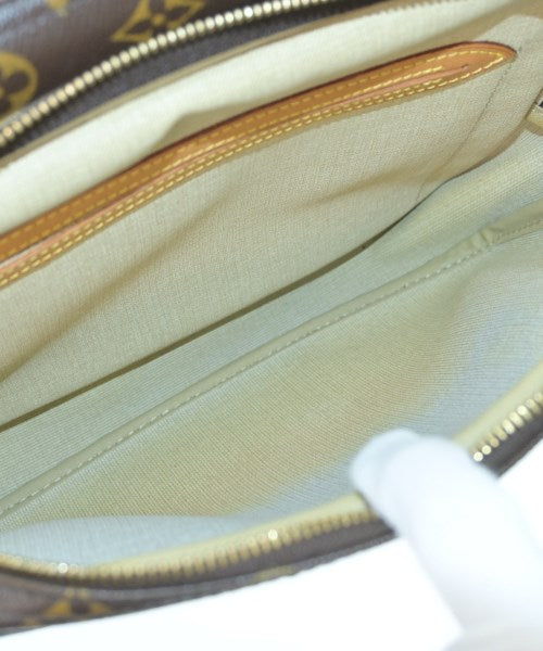 LOUIS VUITTON Shoulder bags