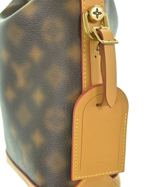 LOUIS VUITTON Shoulder bags