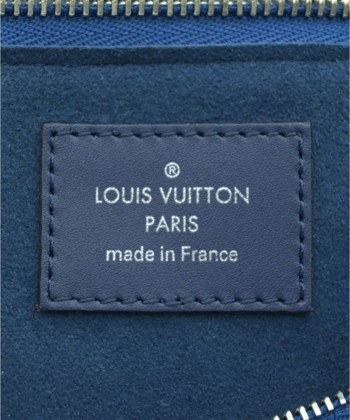 LOUIS VUITTON Shoulder bags
