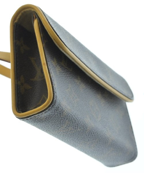 LOUIS VUITTON Shoulder bags