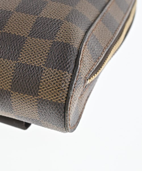 LOUIS VUITTON Shoulder bags