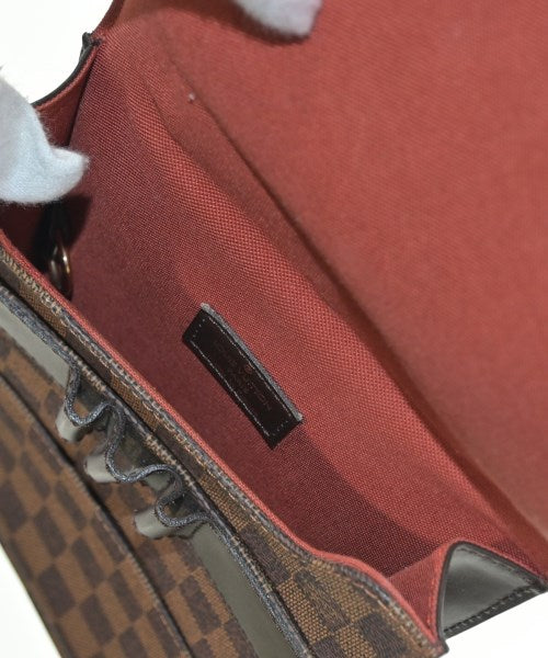 LOUIS VUITTON Shoulder bags