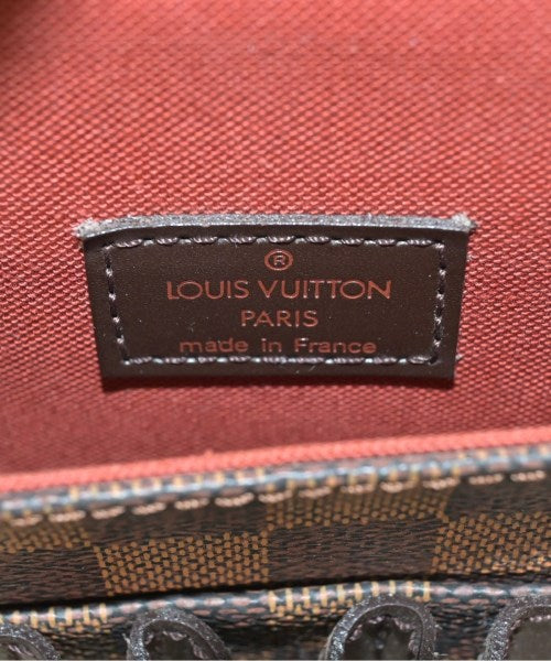 LOUIS VUITTON Shoulder bags