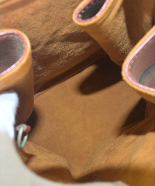 LOUIS VUITTON Shoulder bags
