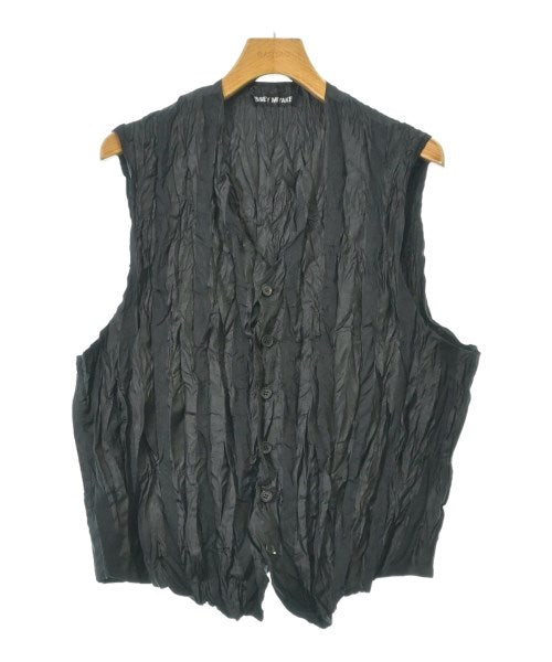 ISSEY MIYAKE Casual shirts