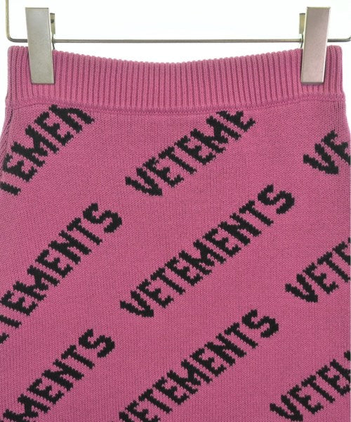 VETEMENTS Knee length skirts