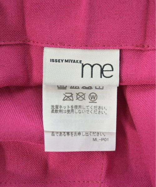 me ISSEY MIYAKE Knee length skirts