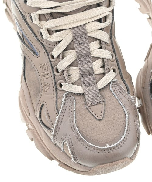 FILA Sneakers