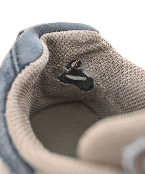 FILA Sneakers