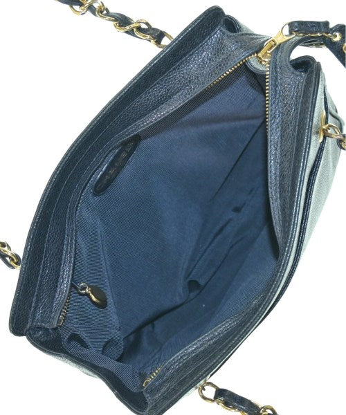 CHANEL Shoulder bags
