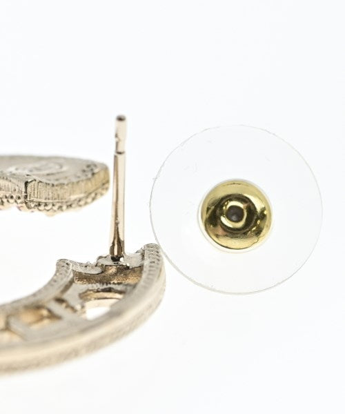 CHANEL Pierces