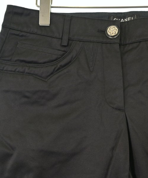 CHANEL Cropped pants
